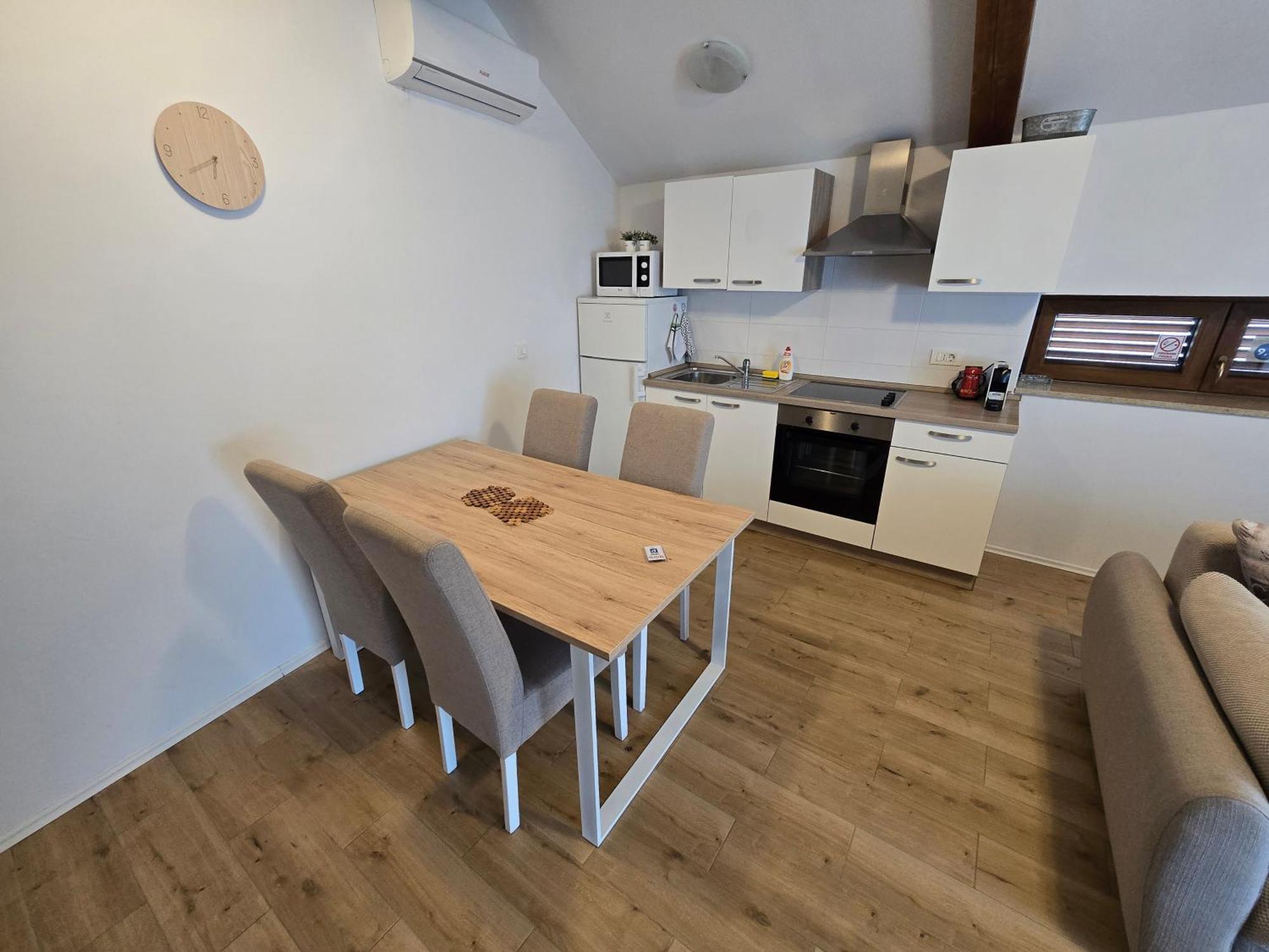 App E.N.A. Apartment Umag Ngoại thất bức ảnh