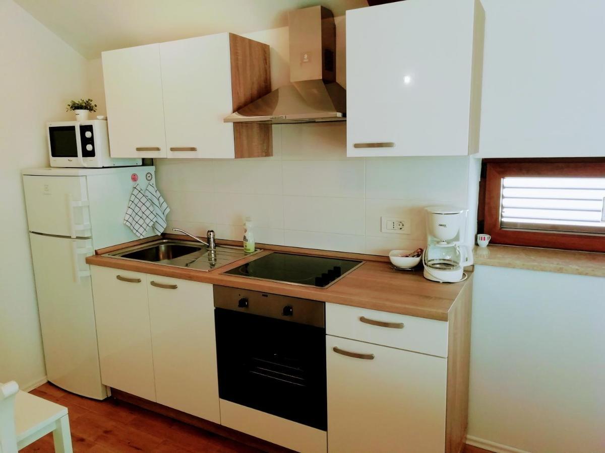 App E.N.A. Apartment Umag Ngoại thất bức ảnh