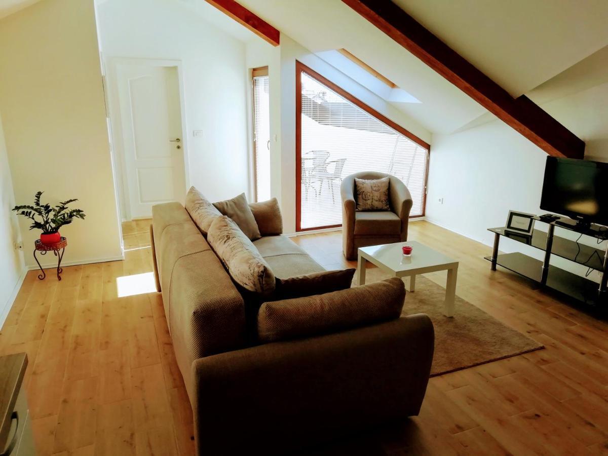 App E.N.A. Apartment Umag Ngoại thất bức ảnh