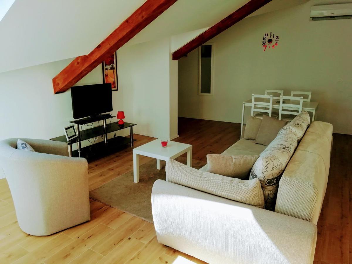App E.N.A. Apartment Umag Ngoại thất bức ảnh